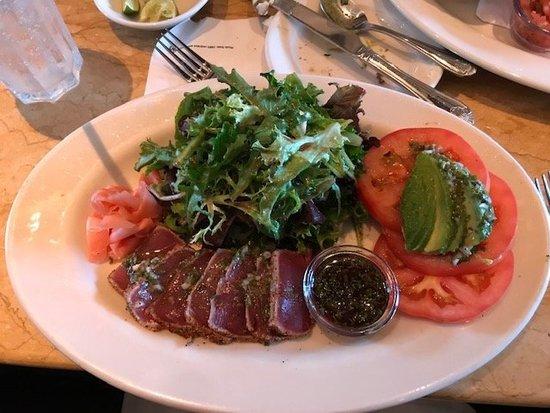 Seared Tuna Tataki Salad HI photo